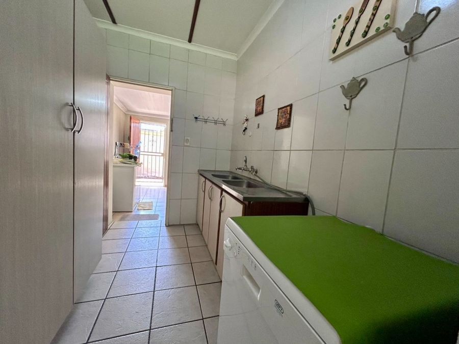 3 Bedroom Property for Sale in Flamwood North West